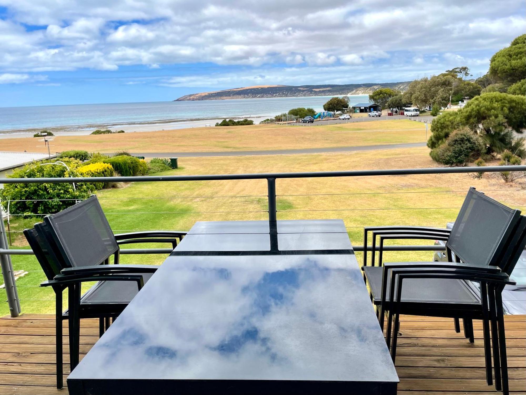 Hamilton Villa Emu Bay Exterior photo