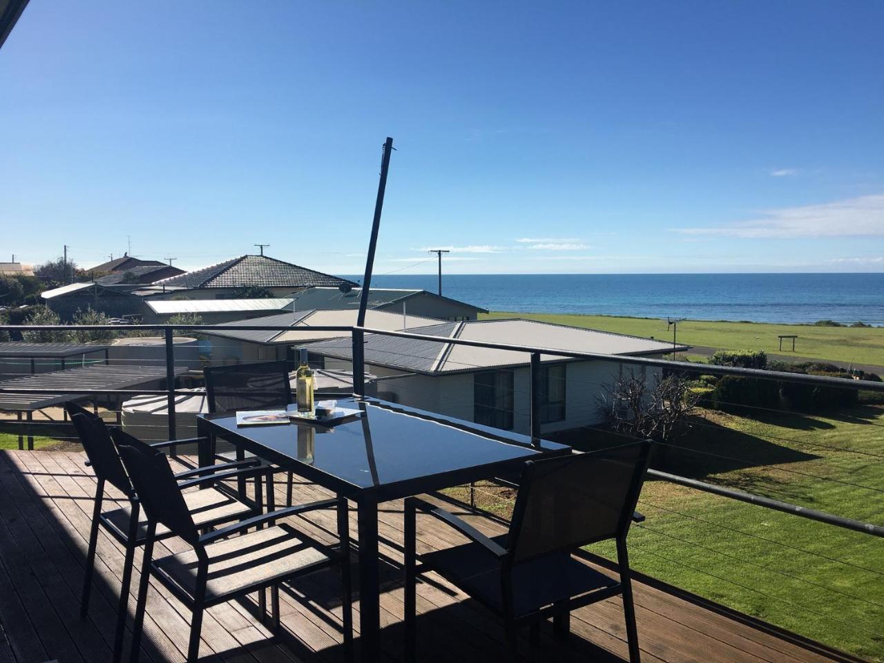 Hamilton Villa Emu Bay Exterior photo